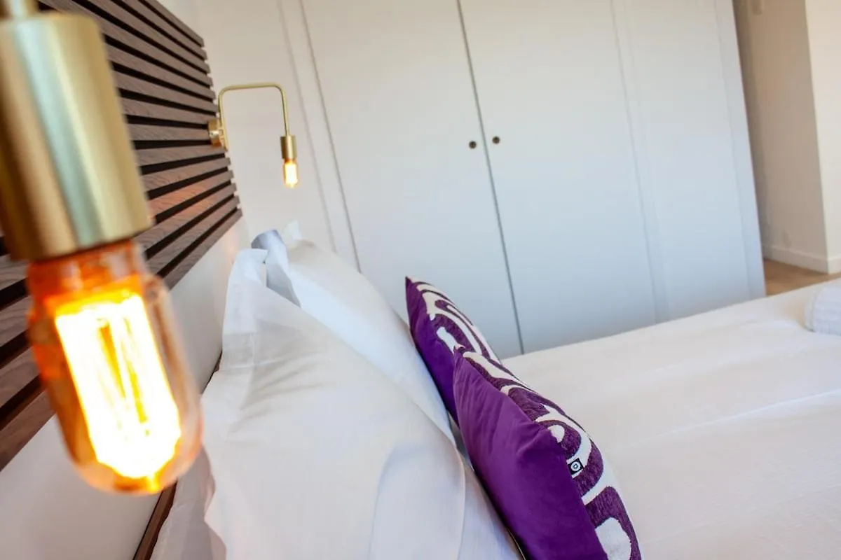 Luxury 1 Bed Apt Seafront Escape In Cannes 0*,